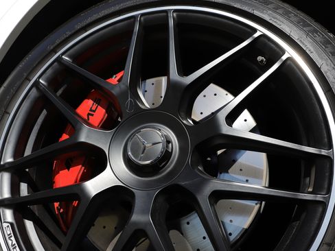 Used 2025 Mercedes-Benz GLE 63 AMG S image 9