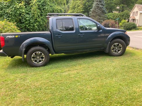 Used 2016 Nissan Frontier PRO-4X w/ Pro-4x Luxury Package AWD/4WD image 8