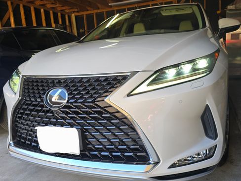 Used 2021 Lexus RX 350L Luxury w/ Accessory Package image 1