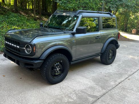Used 2023 Ford Bronco Black Diamond AWD/4WD image 13