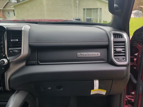 Used 2023 RAM 2500 Laramie w/ Night Edition image 16