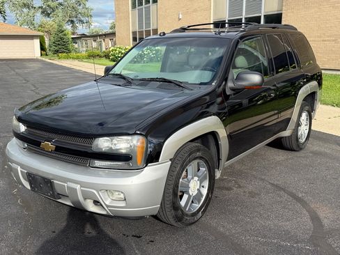 Used 2005 Chevrolet TrailBlazer LT AWD/4WD image 1