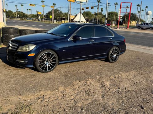 Used 2012 Mercedes-Benz C 250 Sedan image 9