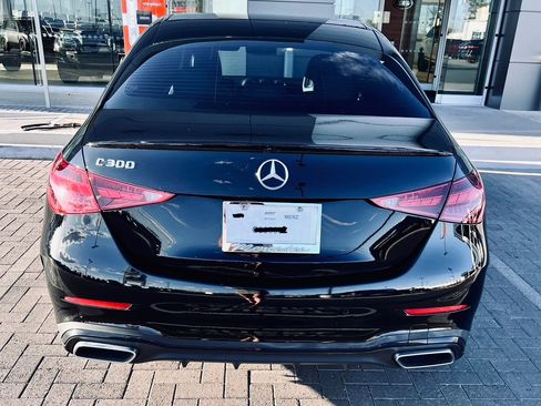 Used 2022 Mercedes-Benz C 300 Sedan image 4