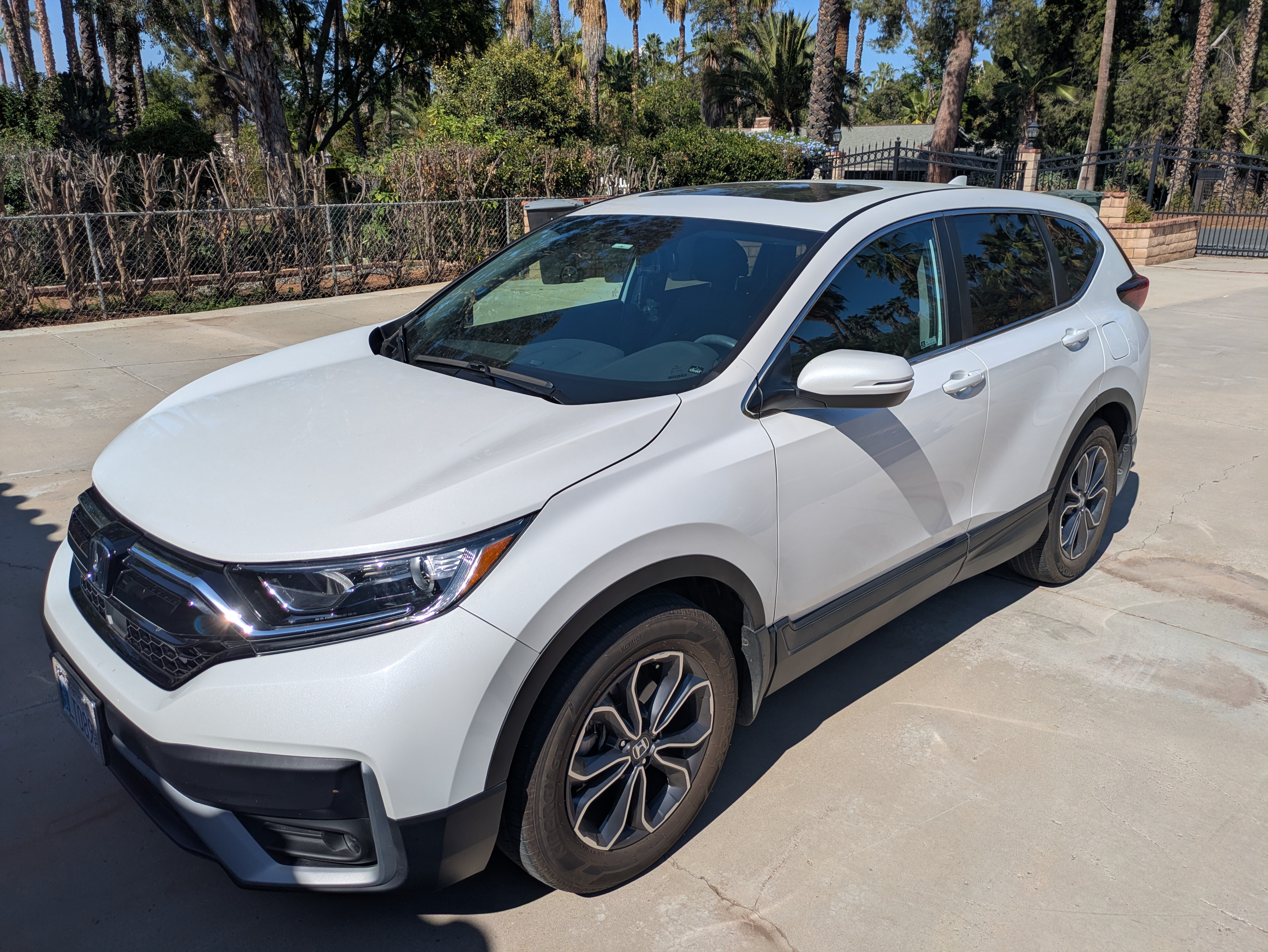 Used 2022 Honda CR-V EX-L image 2