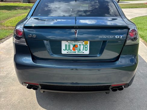 Used 2009 Pontiac G8 GT w/ Premium Package RWD image 2
