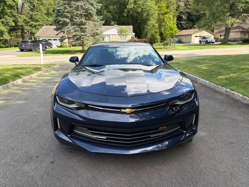 Used 2016 Chevrolet Camaro LT RWD image 9