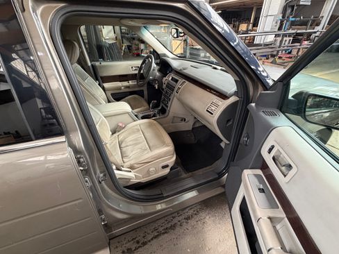 Used 2012 Ford Flex SEL w/ Equipment Group Order Code AWD/4WD image 15