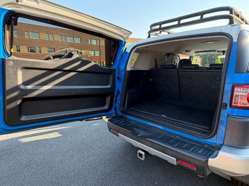 Used 2007 Toyota FJ Cruiser 2WD image 18
