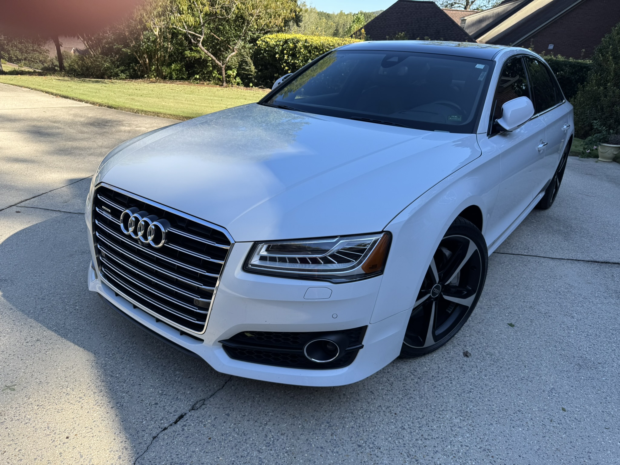 Used 2016 Audi A8 L 4.0T w/ Driver Assistance Package AWD/4WD image 1