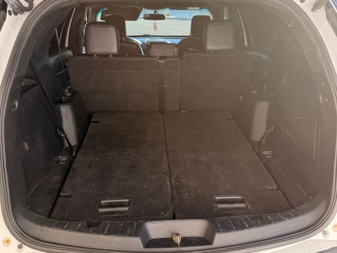 Used 2019 Ford Explorer XLT w/ Equipment Group 202A image 20