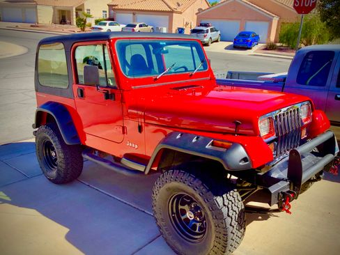 Used 1994 Jeep Wrangler SE image 1