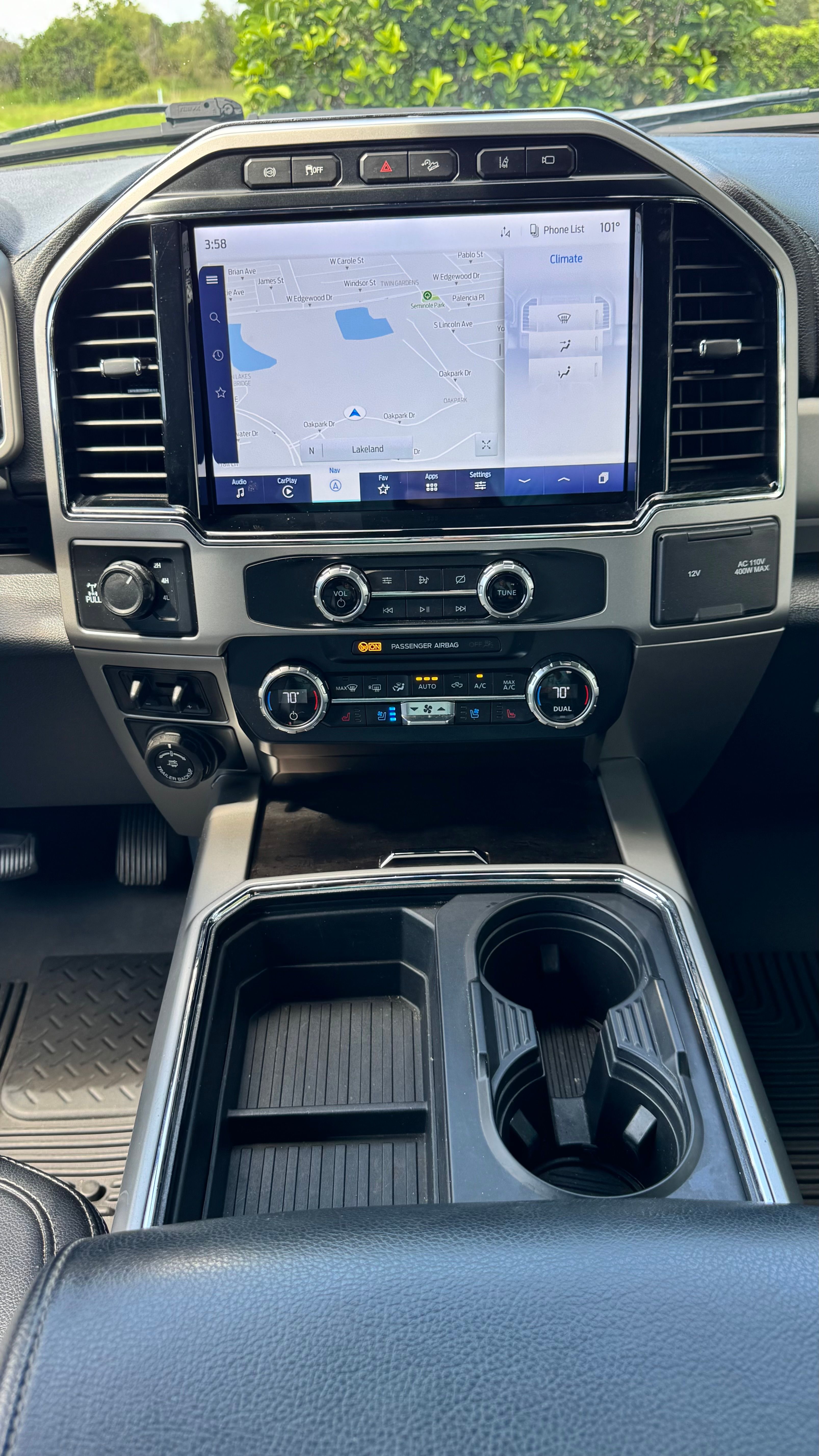 Used 2022 Ford F250 Lariat w/ Lariat Value Package AWD/4WD image 11