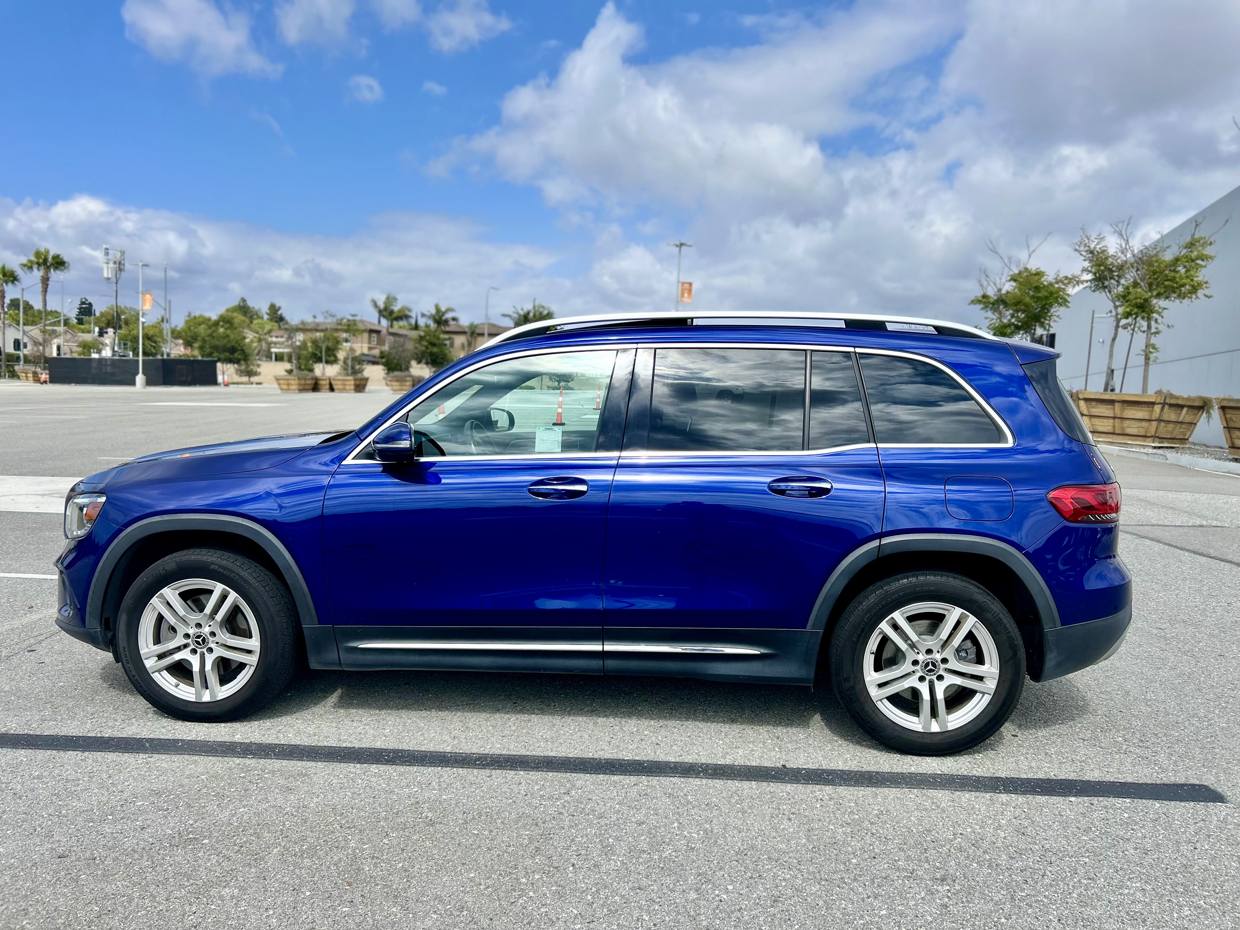 Used 2020 Mercedes-Benz GLB 250 image 2