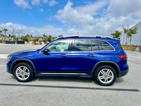 Used 2020 Mercedes-Benz GLB 250 image 2