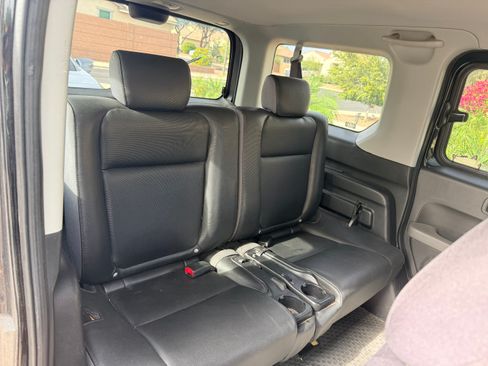 Used 2005 Honda Element LX image 10