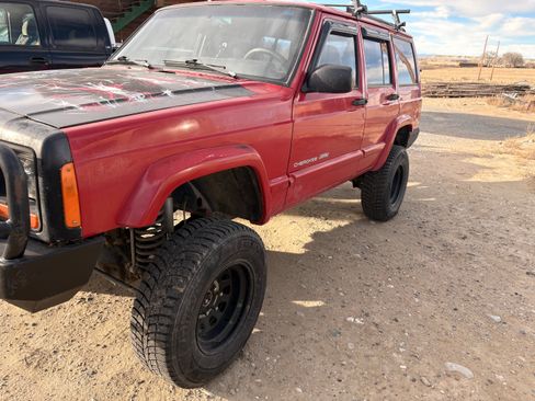 Used 2000 Jeep Cherokee Classic image 14