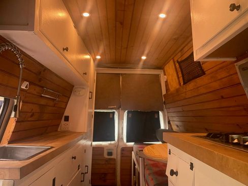 Used 2003 Ford E-250 and Econoline 250 image 14