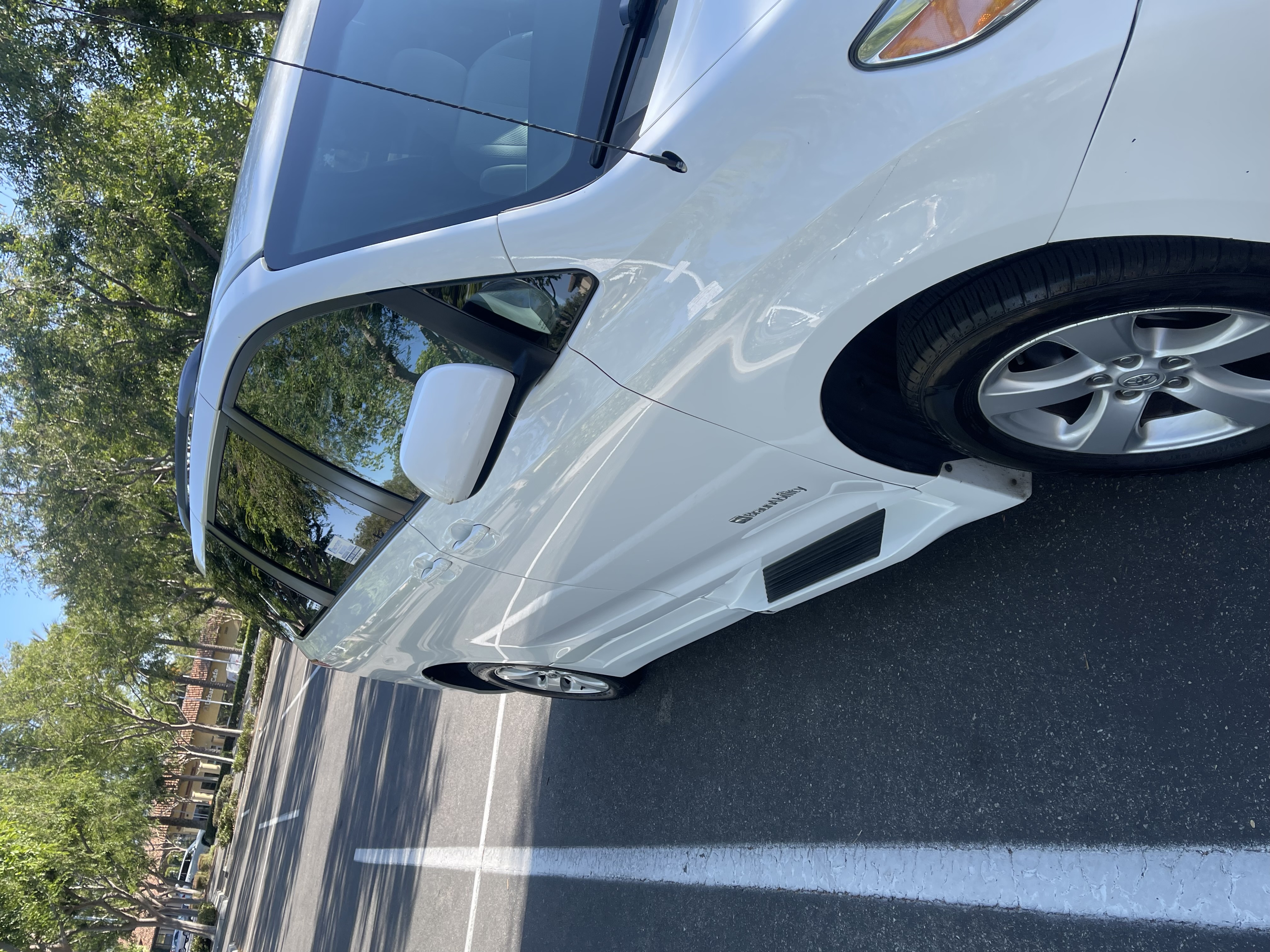 Used 2013 Toyota Sienna LE FWD image 4