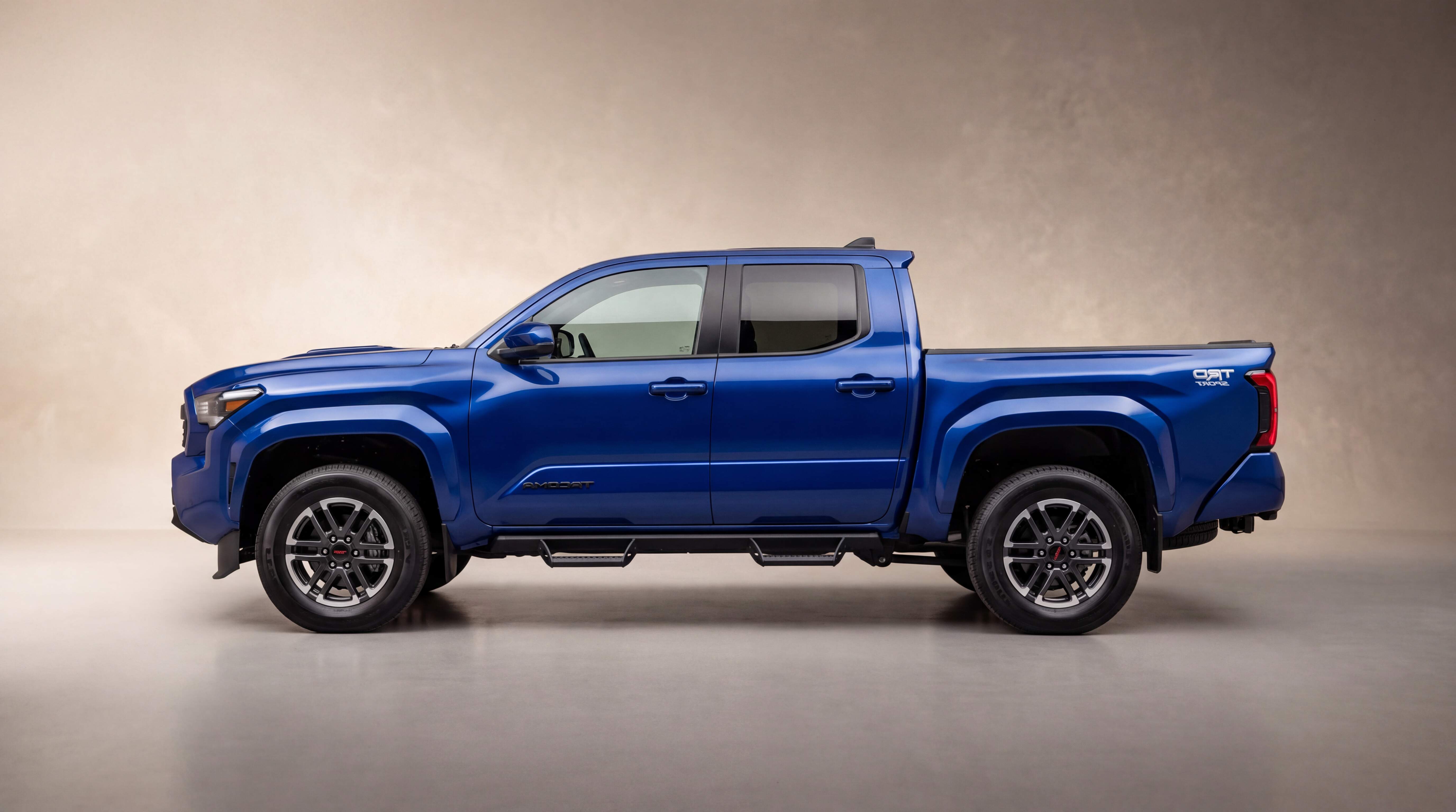 Used 2024 Toyota Tacoma TRD Sport AWD/4WD image 13