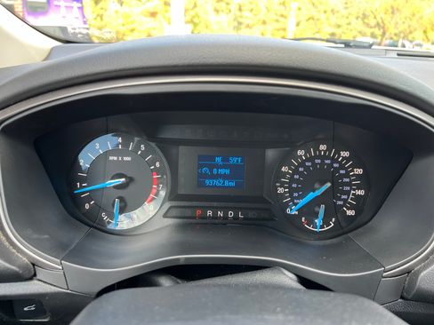 Used 2018 Ford Fusion S image 27