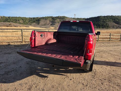 Used 2015 Ford F150 Lariat w/ Equipment Group 502A Luxury image 15