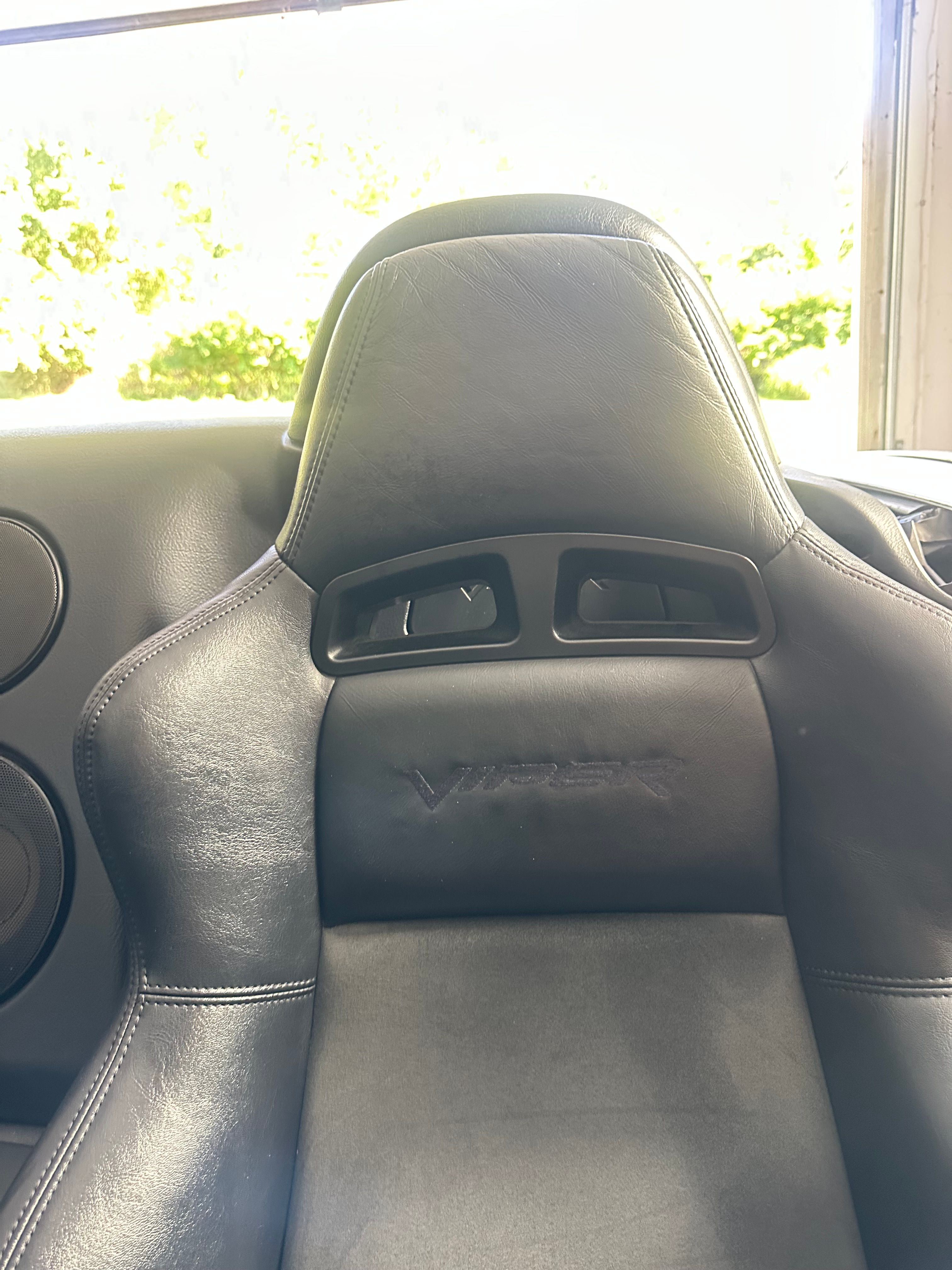 Used 2003 Dodge Viper SRT-10 RWD image 18