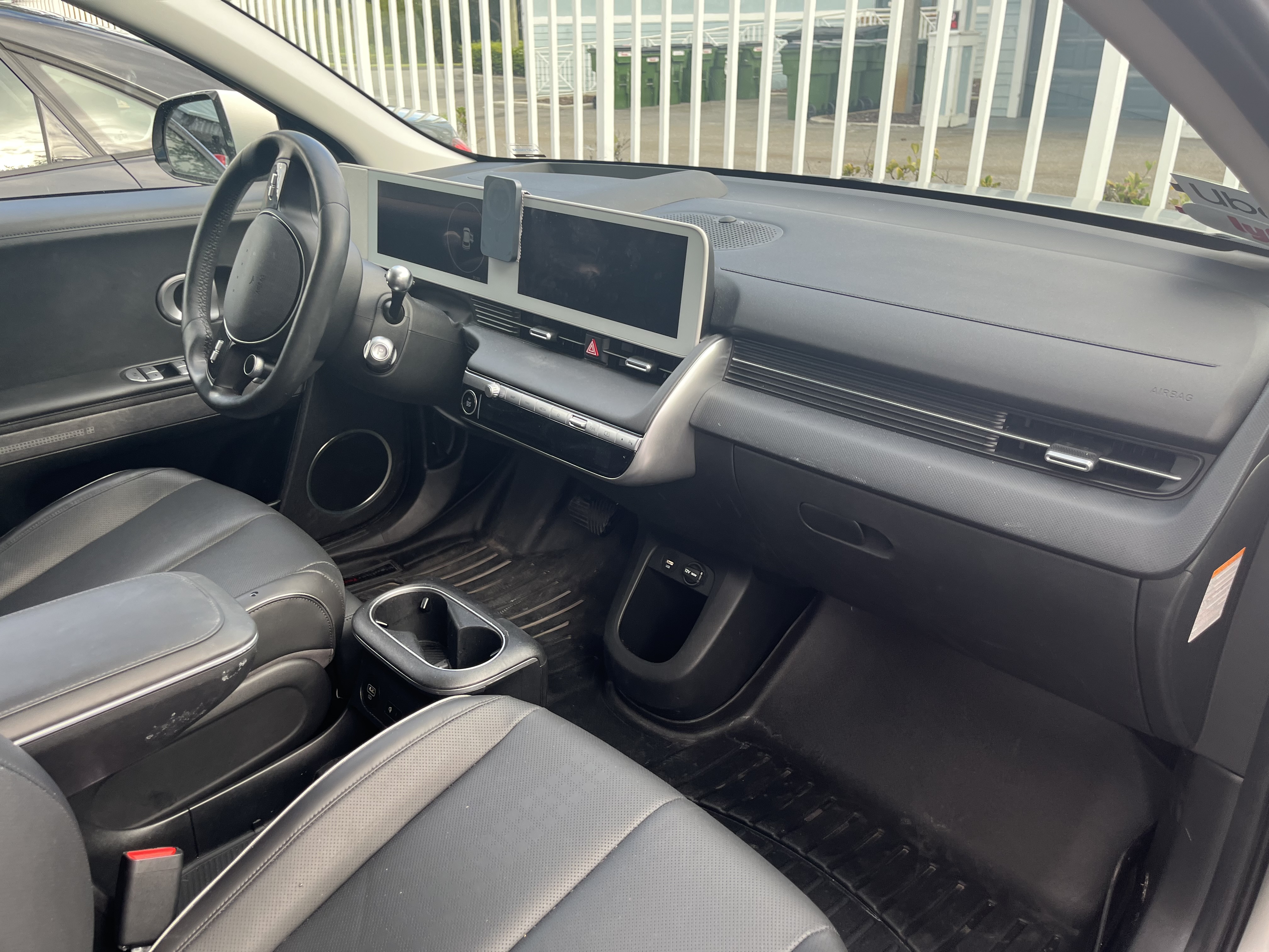 Used 2023 Hyundai Ioniq 5 Limited w/ Cargo Package RWD image 6