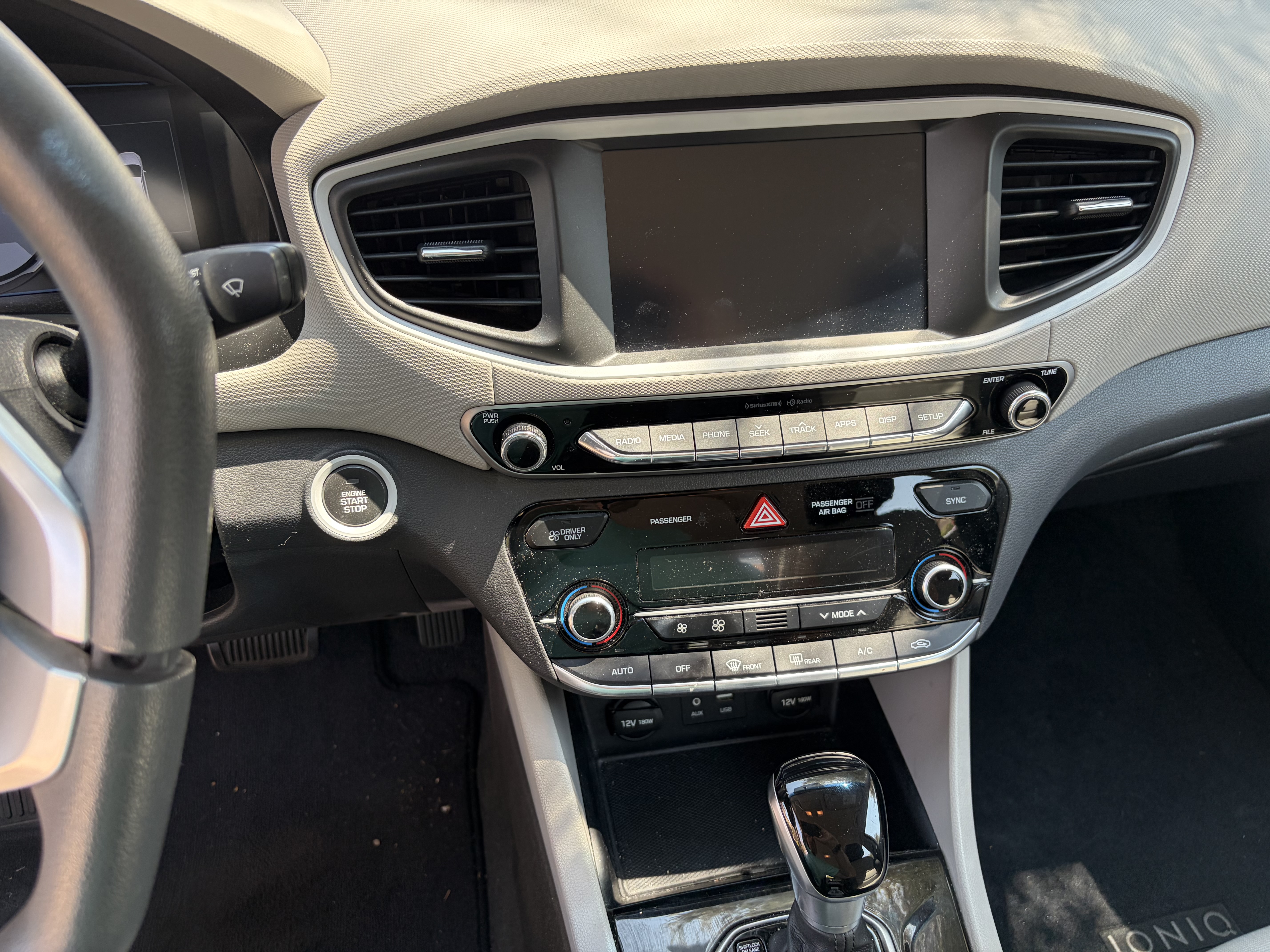 Used 2017 Hyundai Ioniq Blue FWD image 25