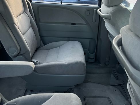 Used 2005 Honda Odyssey EX image 8