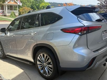 Used 2021 Toyota Highlander Platinum