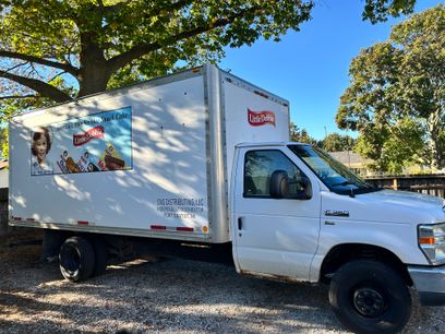 Used 2013 Ford E-350 and Econoline 350 Super Duty w/ Exterior Upgrade Pkg