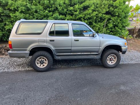 Used 1995 Toyota 4Runner SR5 image 5