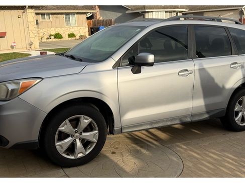 Used 2014 Subaru Forester 2.5i Limited w/ Popular Package #2 image 2