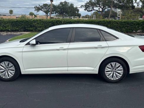 Used 2019 Volkswagen Jetta S w/ Driver Assistance Package image 11