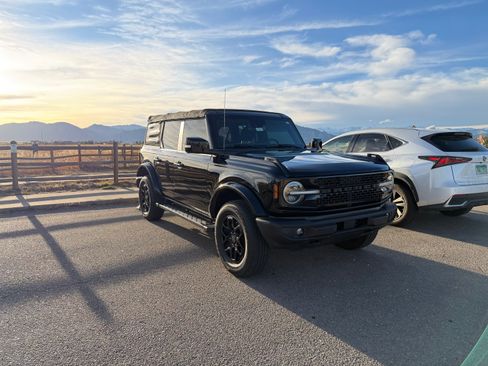 Used 2022 Ford Bronco Outer Banks image 4