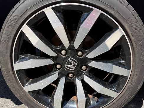 Used 2015 Honda Civic EX-L image 16