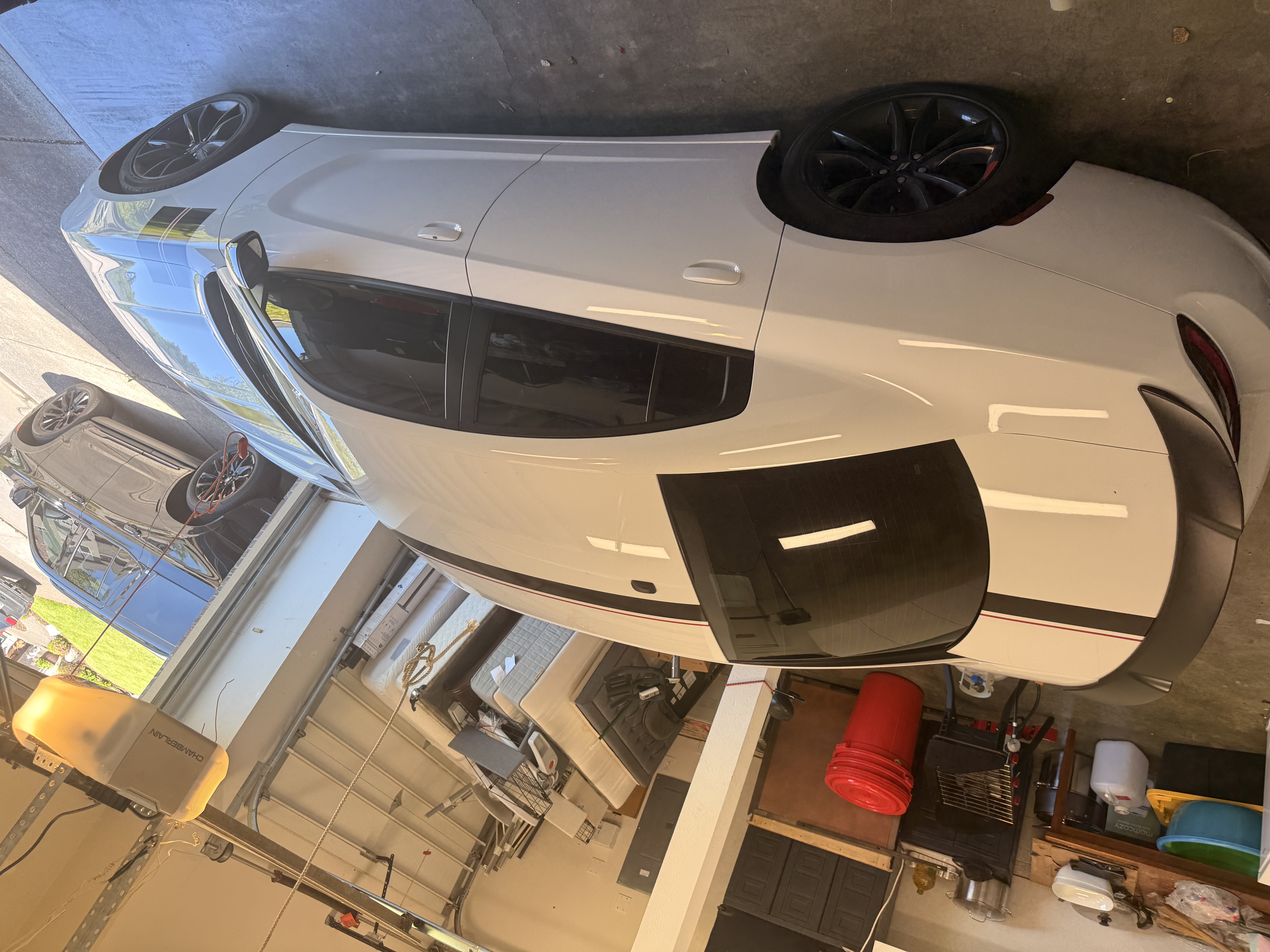 Used 2018 Dodge Charger SXT w/ Blacktop Package RWD image 5