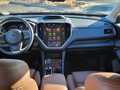 Used 2023 Subaru Ascent Touring image 2
