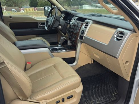 Used 2012 Ford F150 Lariat w/ Lariat Chrome Pkg image 12