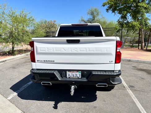 Used 2022 Chevrolet Silverado 1500 LT Trail Boss w/ Safety Package AWD/4WD image 11