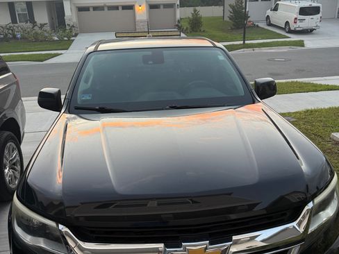 Used 2017 Chevrolet Colorado LT w/ LT Convenience Package RWD image 11