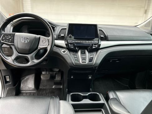 Used 2021 Honda Odyssey EX-L image 10
