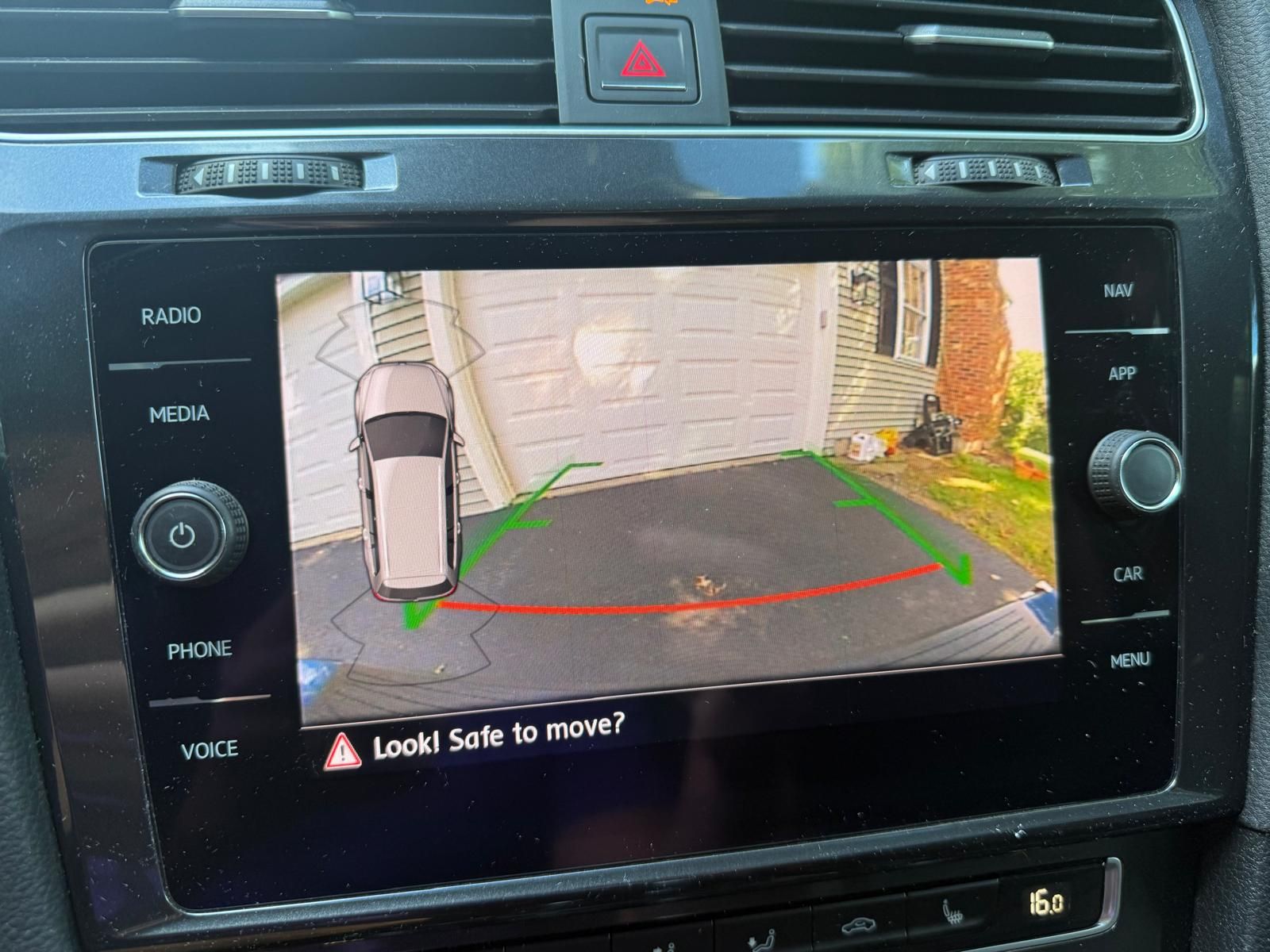 Used 2018 Volkswagen Golf Alltrack SEL AWD/4WD image 13