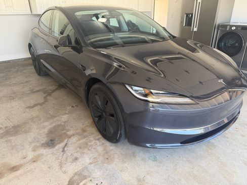 Used 2024 Tesla Model 3 Standard Range RWD image 6