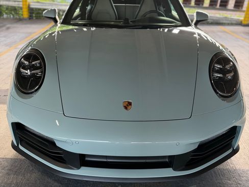 Used 2025 Porsche 911 Carrera S RWD image 4