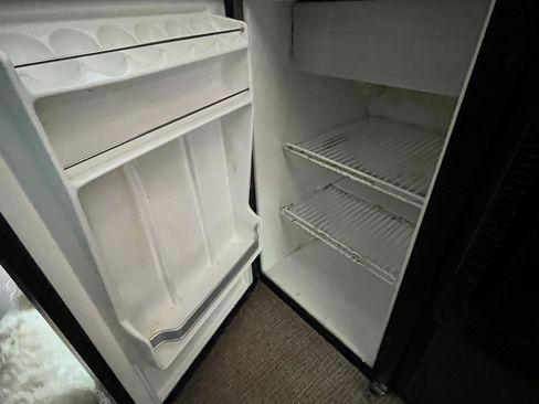 Used 2011 Mercedes-Benz Sprinter 3500 image 14