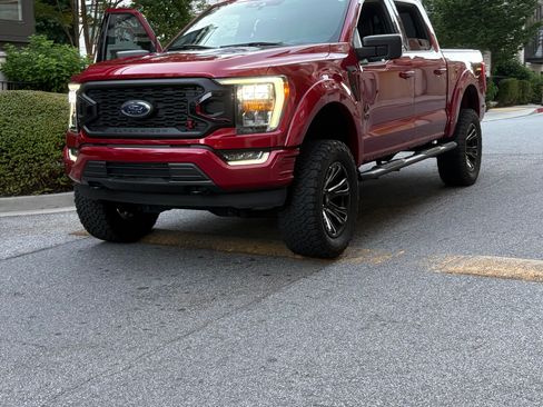 Used 2021 Ford F150 XLT w/ Equipment Group 302A High AWD/4WD image 6