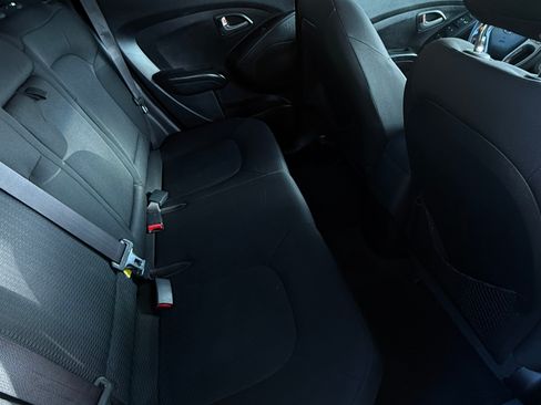Used 2014 Hyundai Tucson GLS FWD image 16