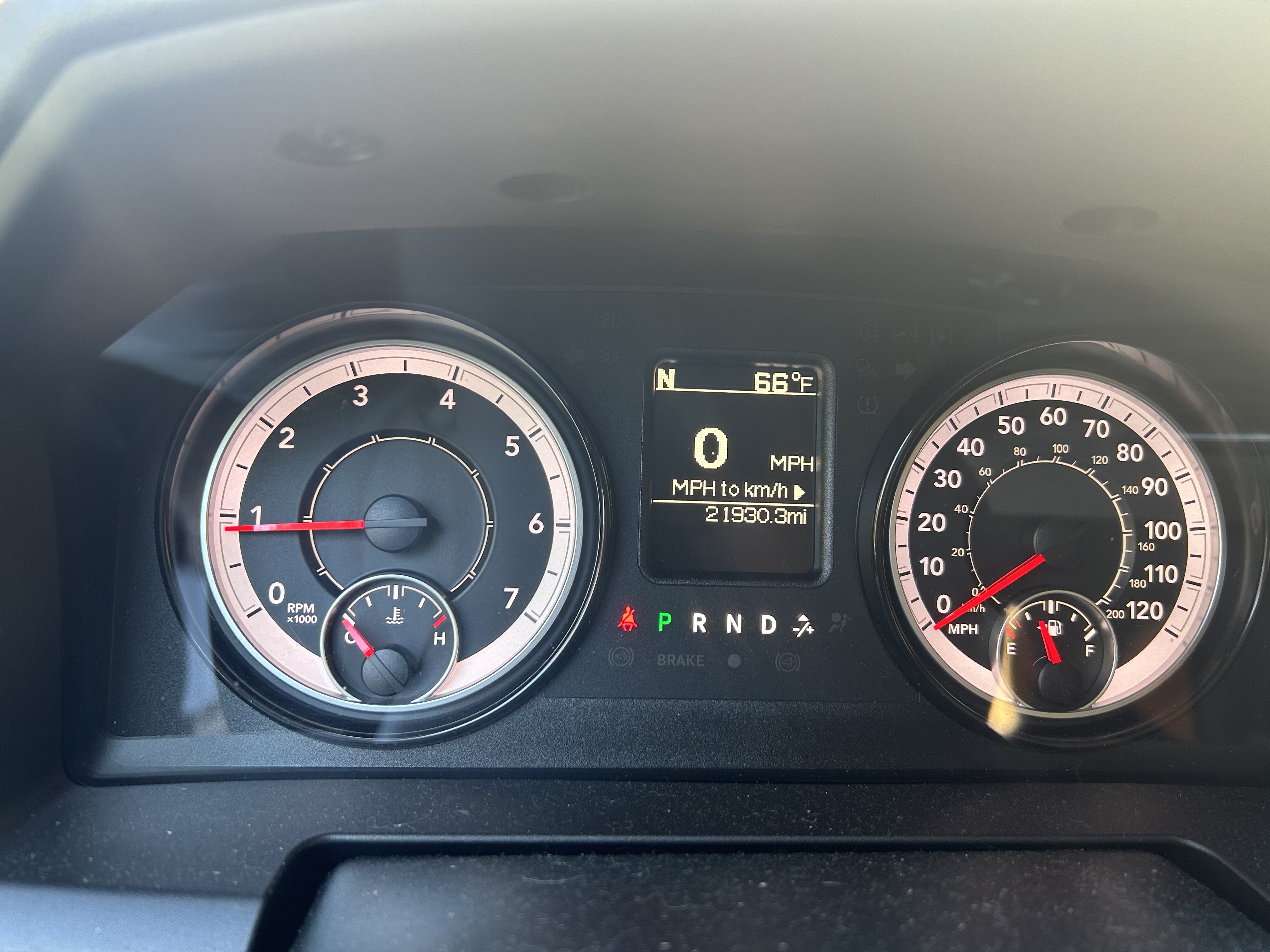 Used 2018 RAM 1500 Express w/ Express Value Package AWD/4WD image 12